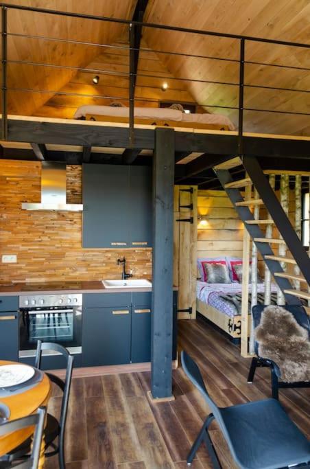 La Cabane Du Cerf Et Son Sauna Attre ภายนอก รูปภาพ