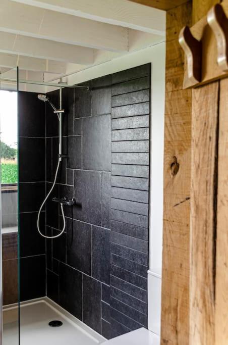 La Cabane Du Cerf Et Son Sauna Attre ภายนอก รูปภาพ
