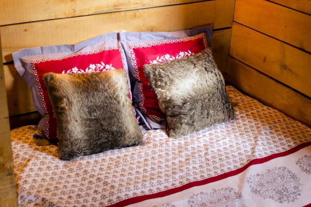 La Cabane Du Cerf Et Son Sauna Attre ภายนอก รูปภาพ